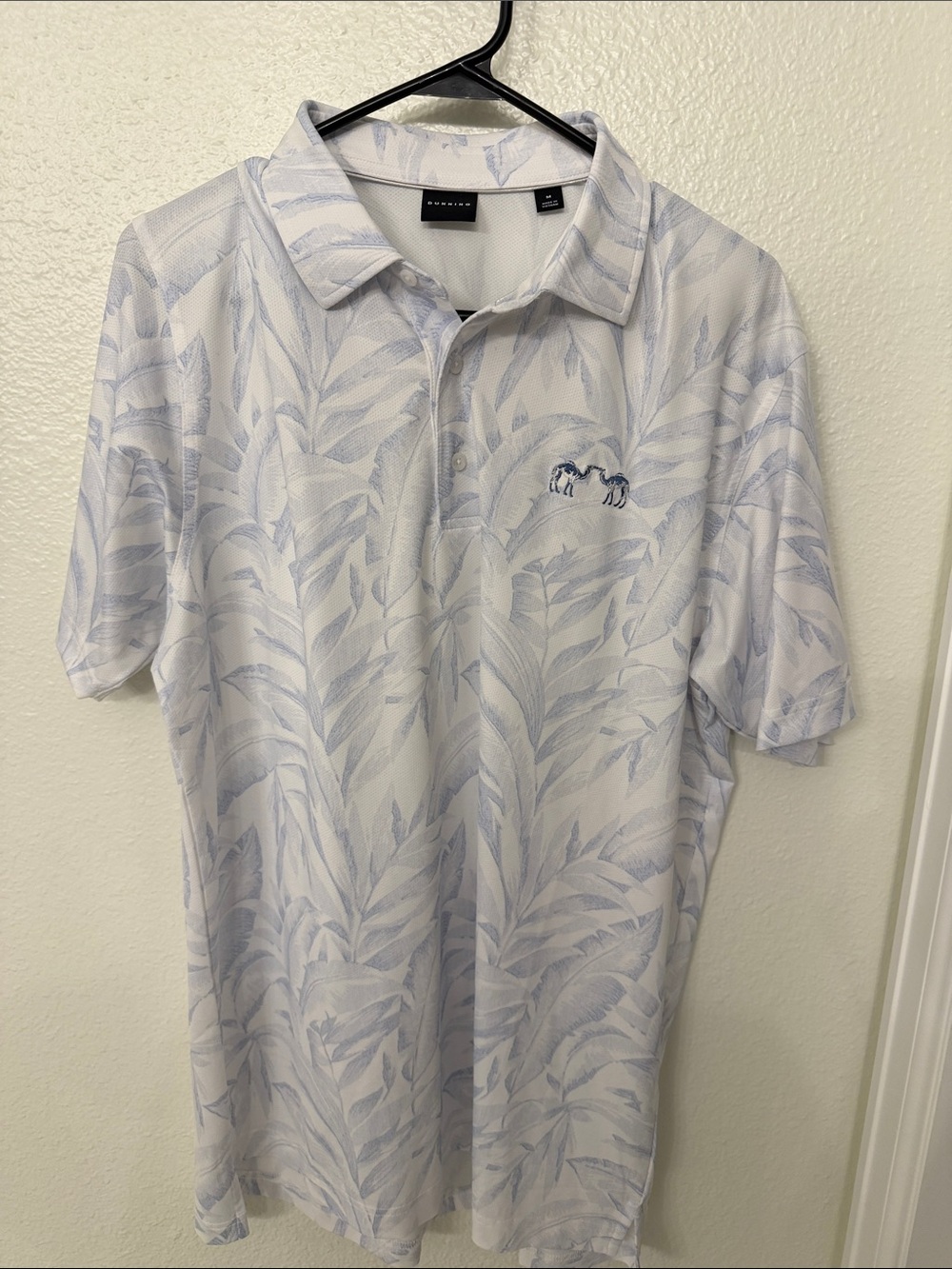 Dunning Kissing Camels Golf Club Polo Blue Floral Men’s M
